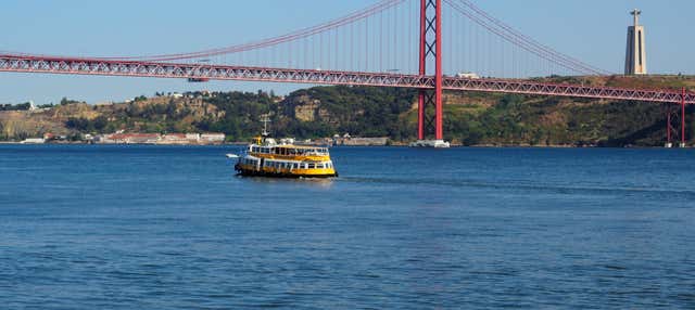 Bateau touristique de Lisbonne