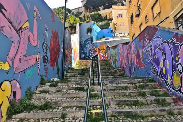 Disfrutando del arte urbano de Lisboa