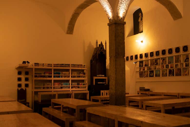 Intérieur de l'Associação do Fado Casto