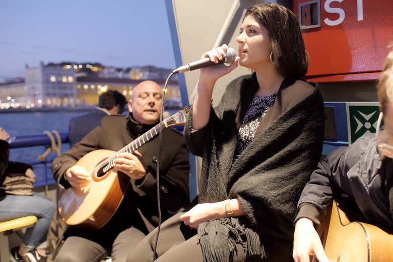 Fado show on the boat