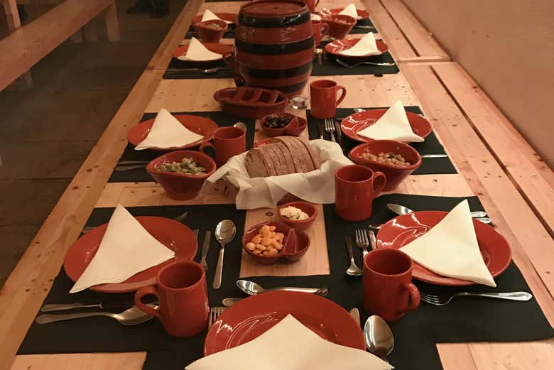 Les tables du dîner