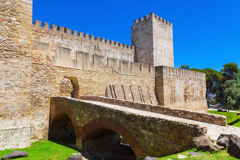 Entrada del castillo de San Jorge