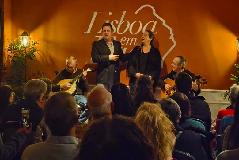 Artistas de fado en una experiencia inolvidable