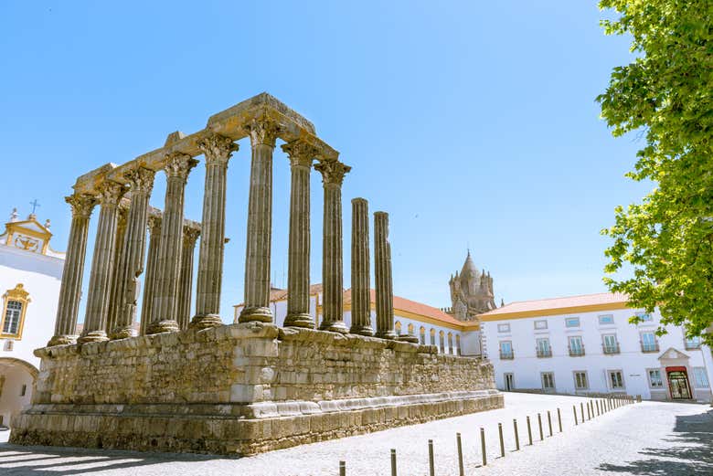 Templo romano de Évora