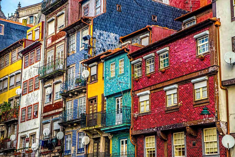 Fachada de la Catedral de Oporto