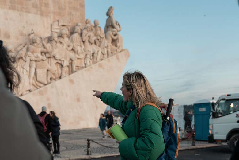 Frente al Monumento a los Descubrimientos