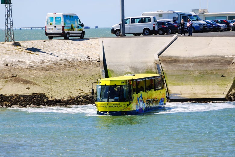 Autobús anfibio por Lisboa