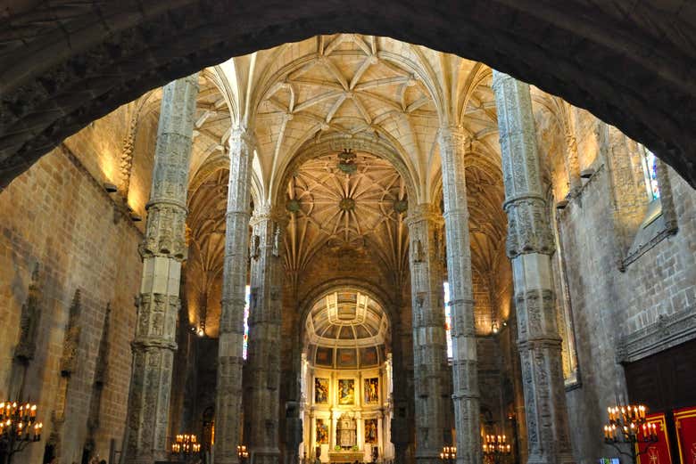 Admire the spectacualr Igreja de Santa Maria de Belém