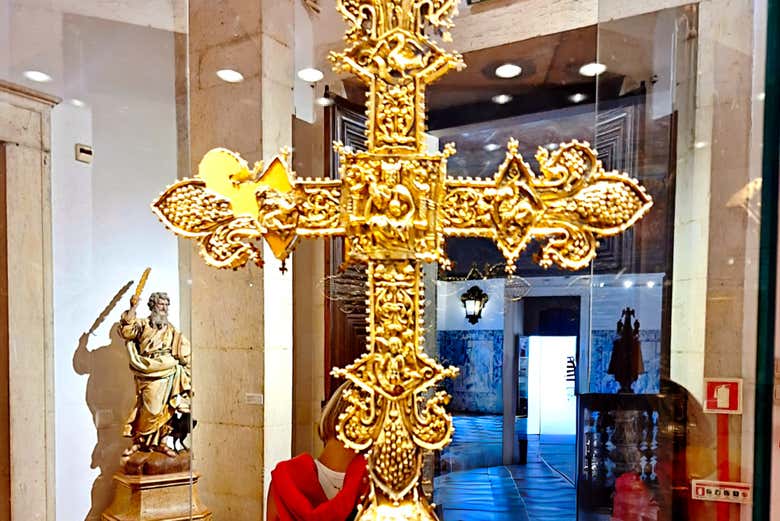 Joyas expuestas en el monasterio de San Vicente
