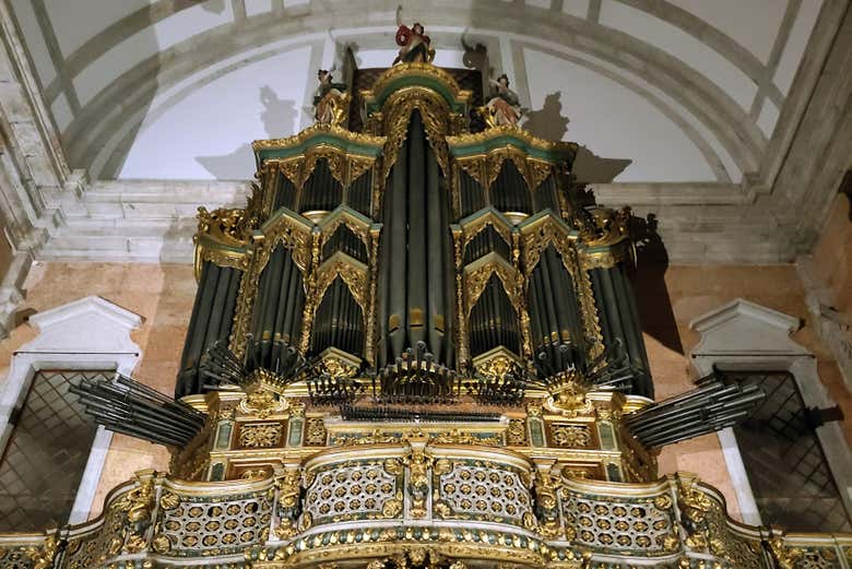 See the monastery's organ
