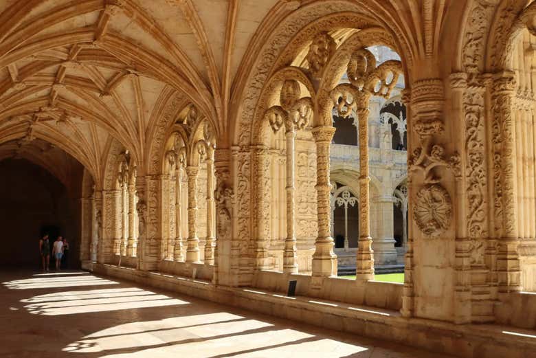 Couloir du cloître du monastère des Hiéronymites