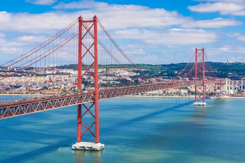 Vista del puente 25 de Abril