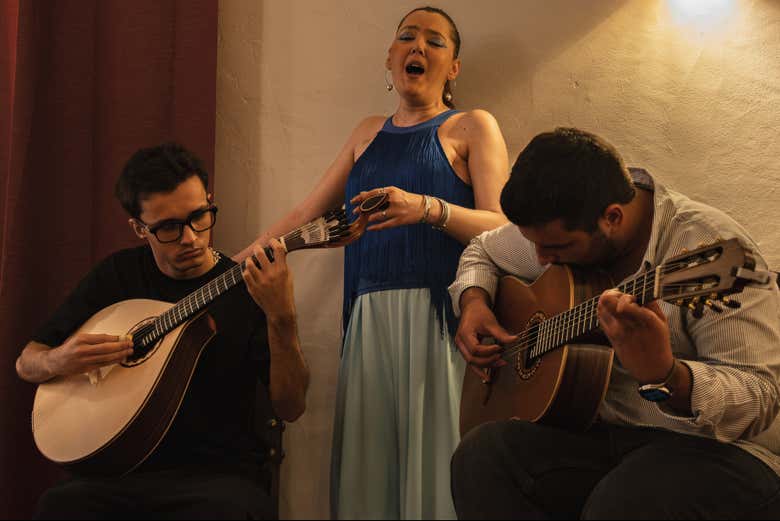 Uma das talentosas cantoras da casa do fado