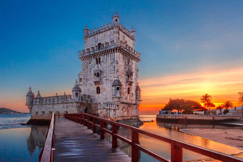 Tour de Belém au coucher du soleil