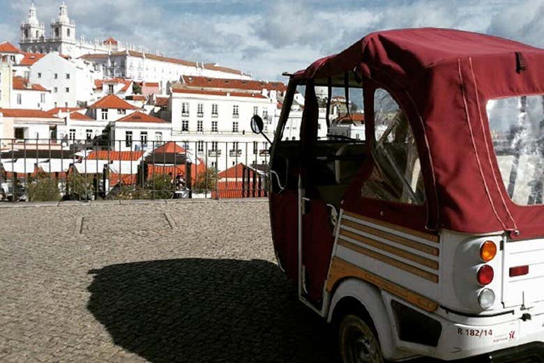 Lisbon Tuk Tuk