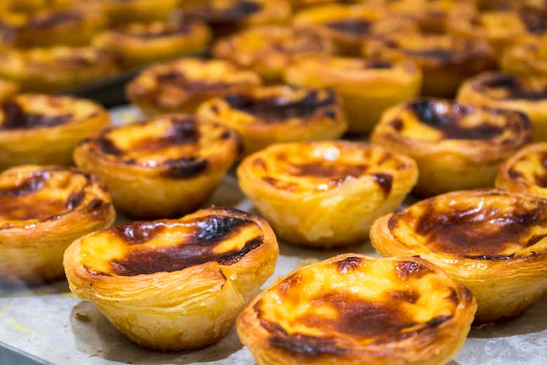 Indugle in these iconic Portuguese desserts!