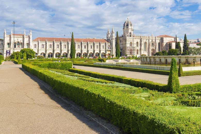 Exterior del monasterio de los Jerónimos