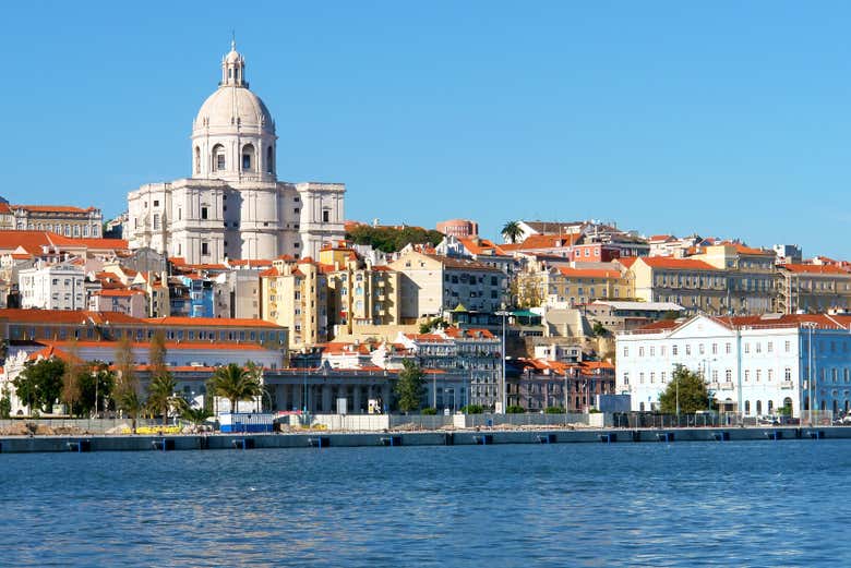Take in the views of the Tagus River from the viewpoint