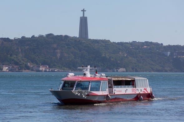 Lisbon Boat Tour