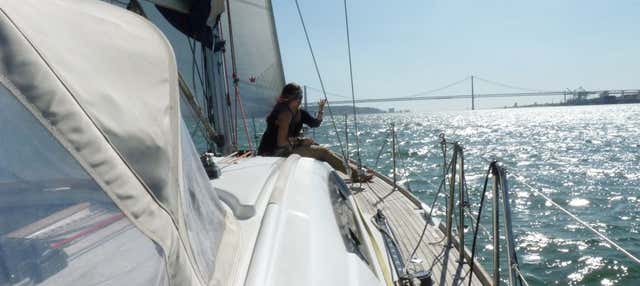 Paseo en velero por Lisboa