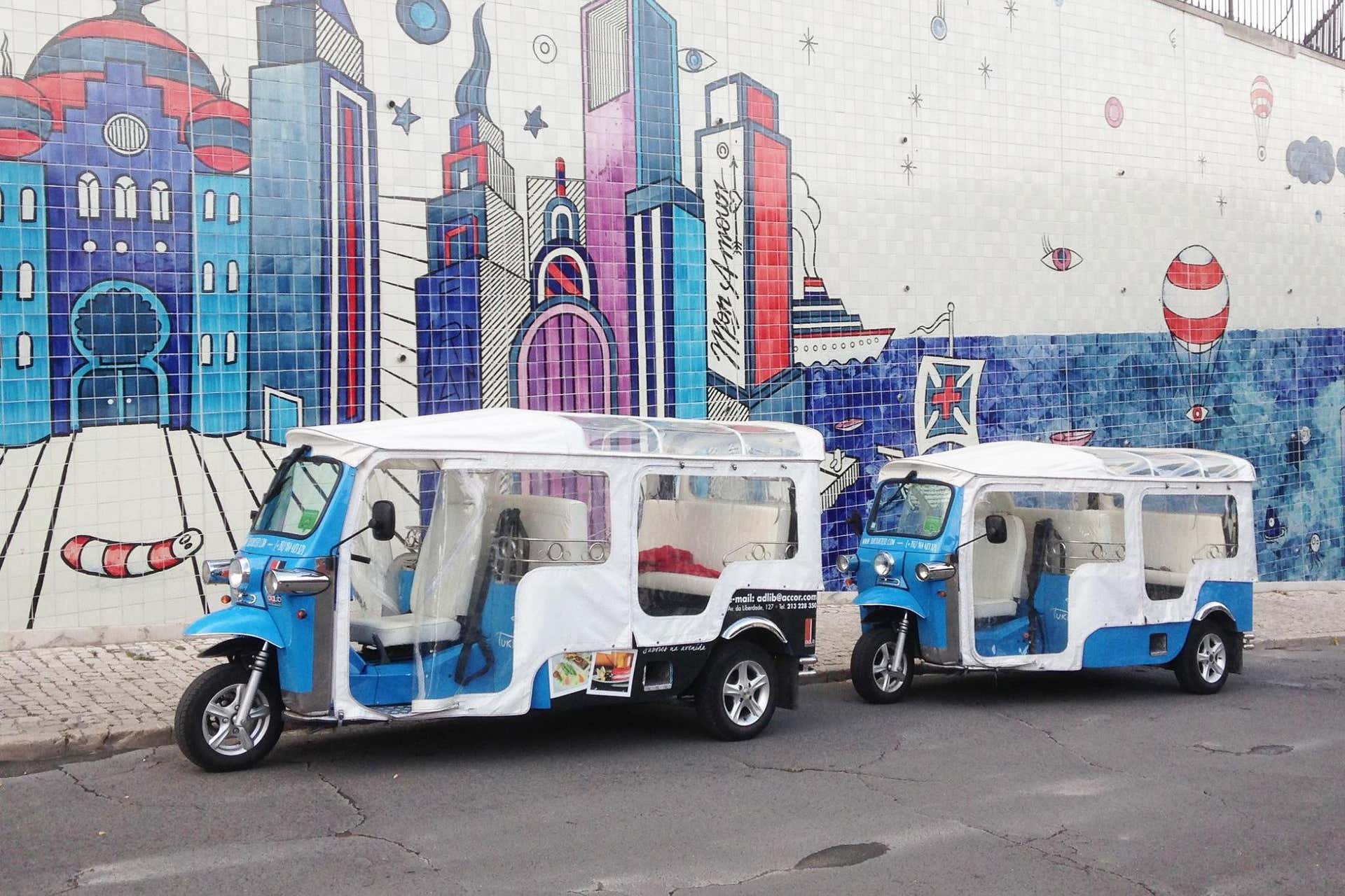 Tour privato di Lisbona in tuk tuk