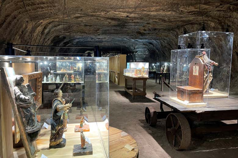 Exhibition of Santa Barbara, the Patron Saint of Miners