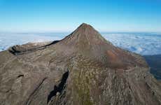 Trekking e scalata sulla Montagna di Pico