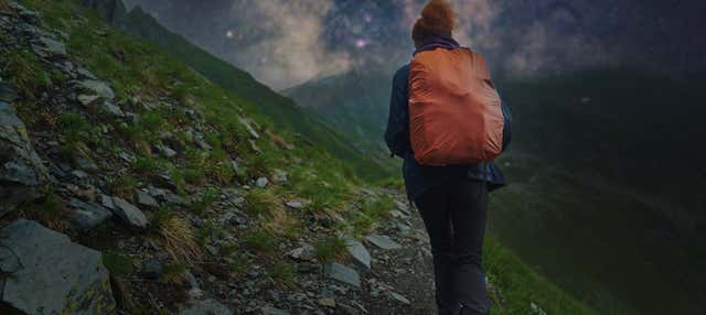 Trekking nocturno por la Montaña del Pico