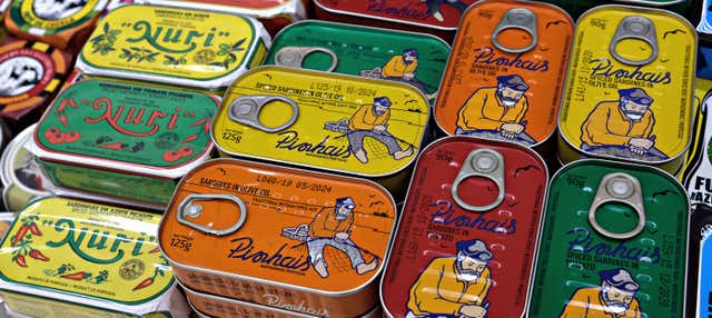 Visita à fábrica de conservas Pinhais