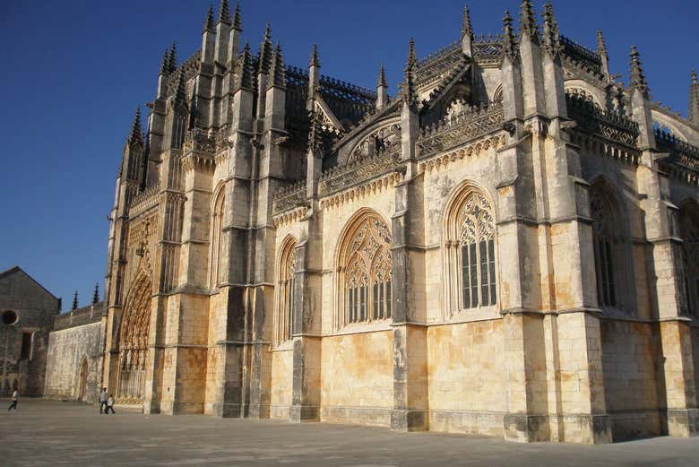 Fachada do Mosteiro de Santa Maria da Vitória