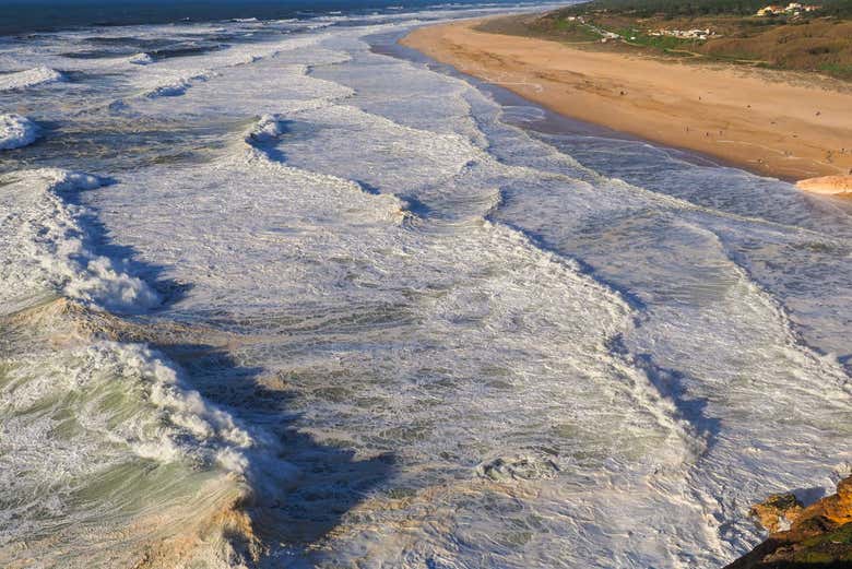 The waves of Nazaré