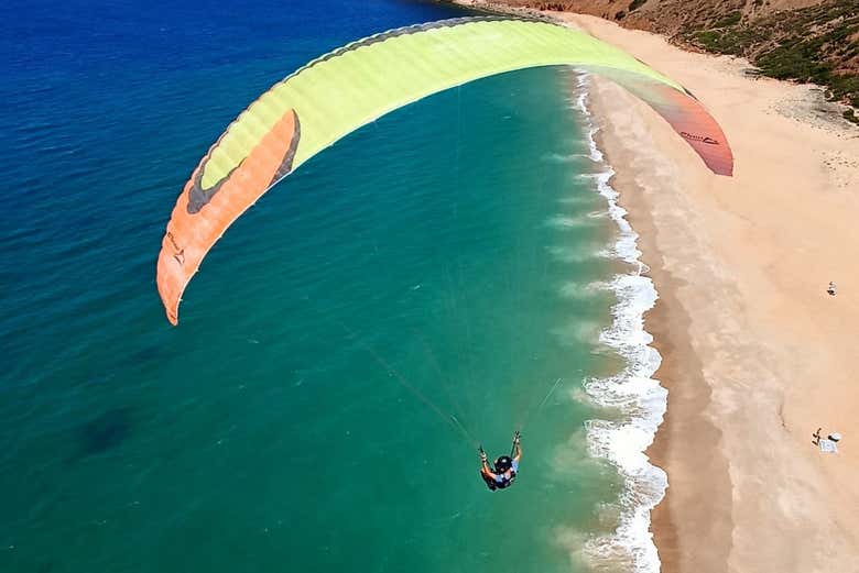 Flying over the beaches of São Martinho do Porto & Nazaré