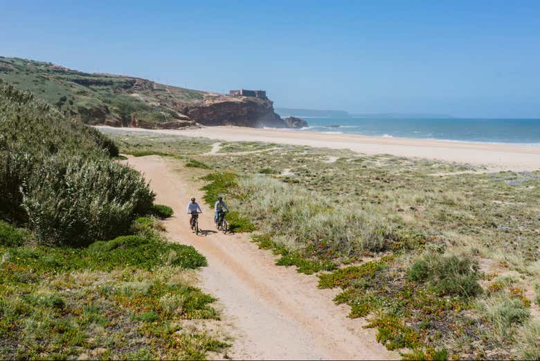 Viajaremos por belas áreas costeiras