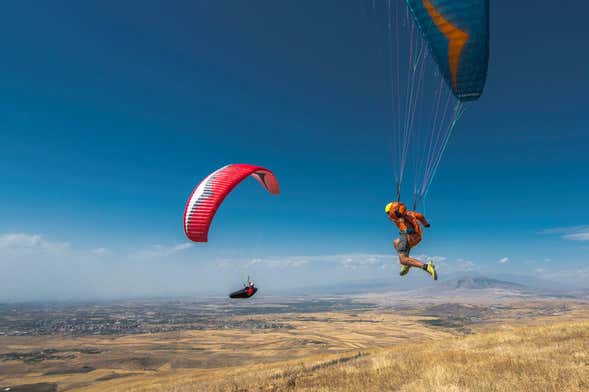 Paragliding in São Martinho do Porto