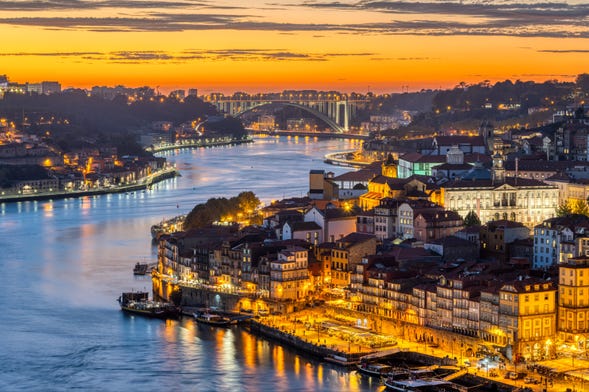 Porto Cruise with Dinner & Live Music