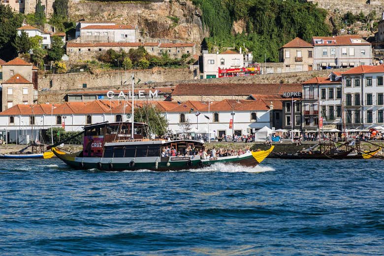Vous pouvez profiter de la croisière des six ponts