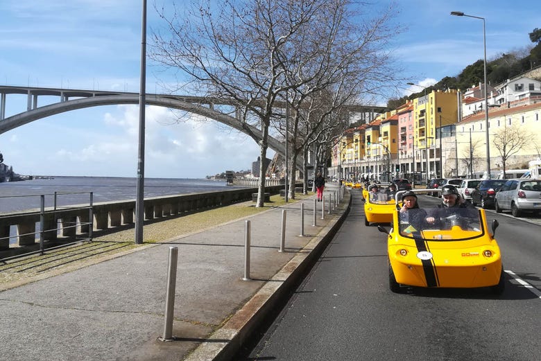 Scoprendo Porto in auto elettrica