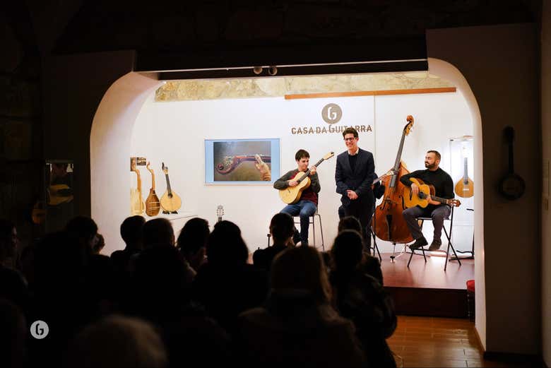 Fado na Casa da Guitarra