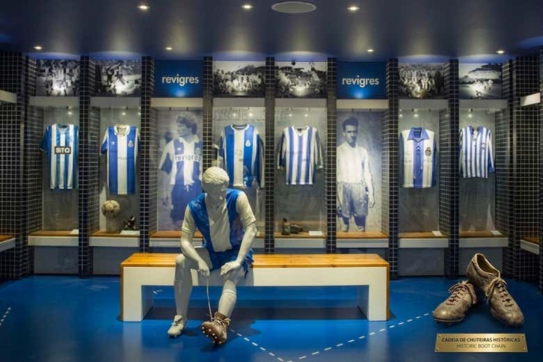 Descubrid las camisetas históricas de la leyenda blanquiazul