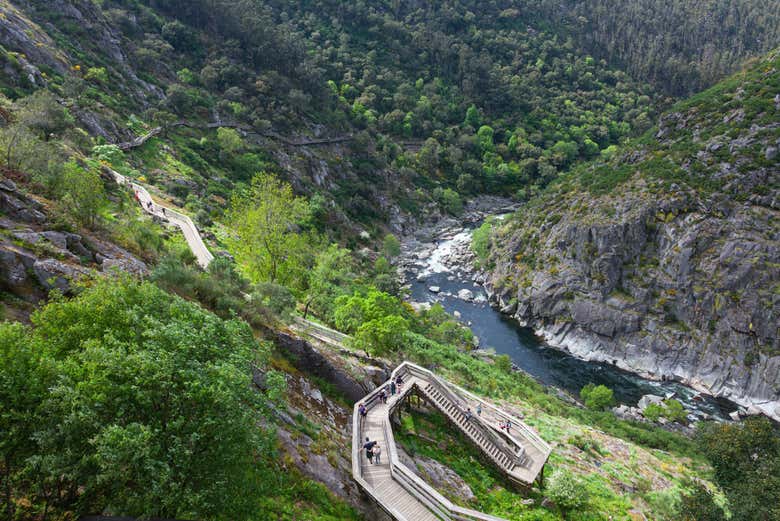Impresionantes Pasadizos del Paiva 