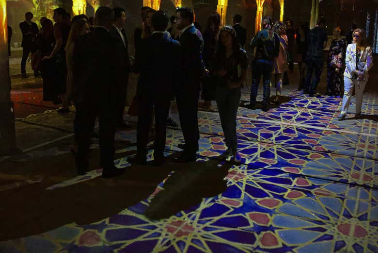 Historia virtual en el espectáculo Porto Legends