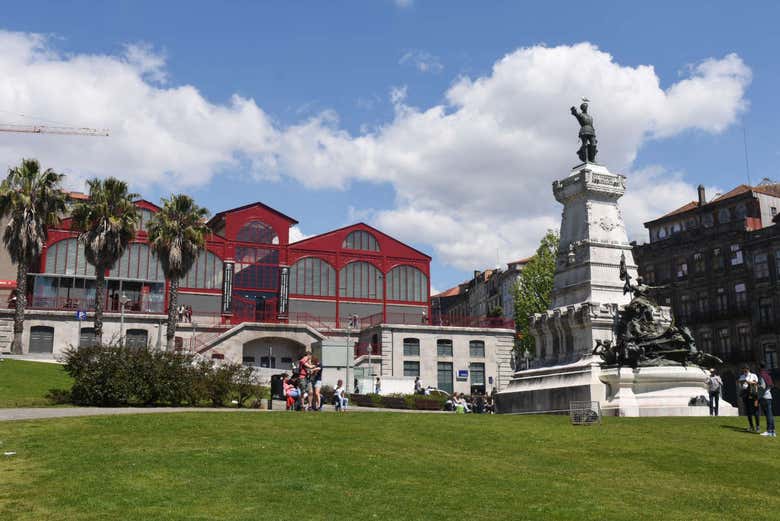 Le marché de Ferreira
