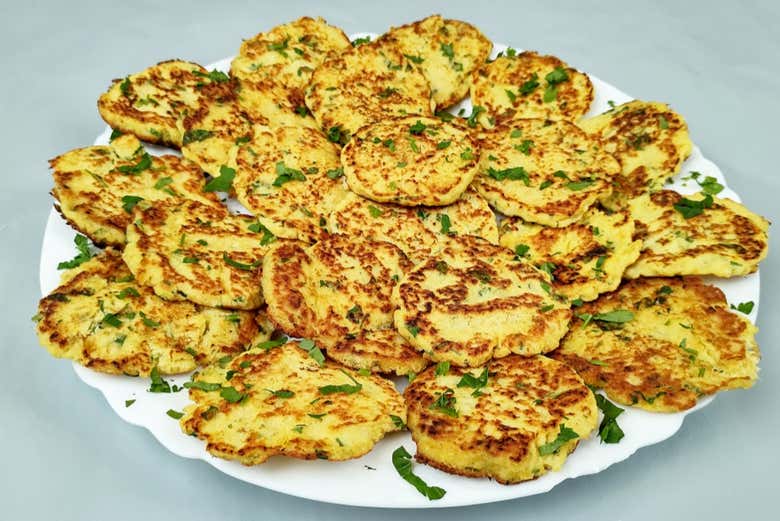 Pataniscas de bacalhau