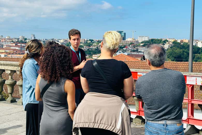Visitando o mirante da praça do Terreiro da Sé