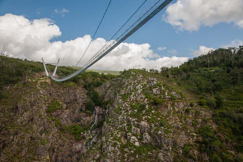 Ponte pedonale sospeso più lungo del mondo
