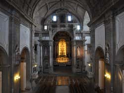 Iglesia Dos Grilos, interior