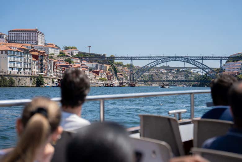 Fleuve Douro traversant Porto