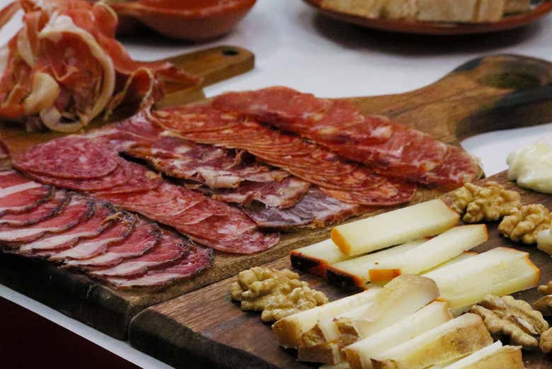 Tablas de embutidos y queso