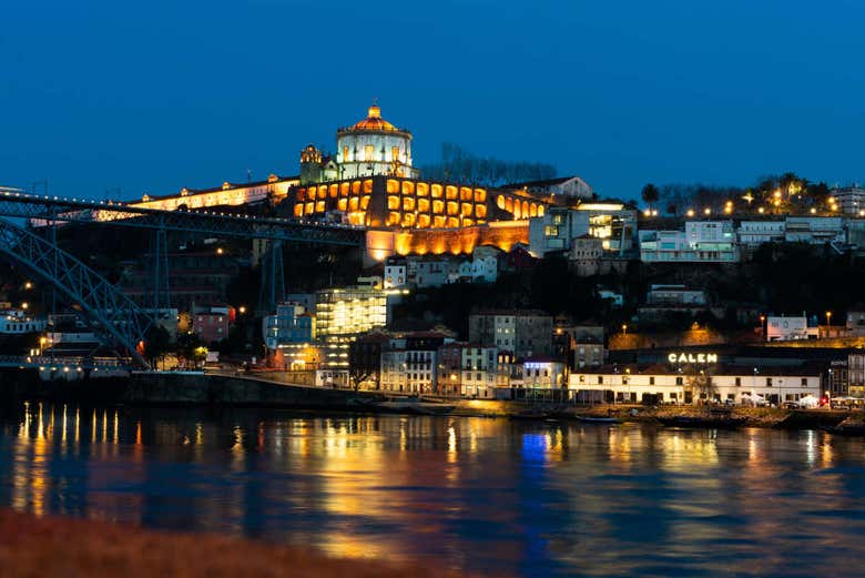Vistas de Oporto desde el Duero