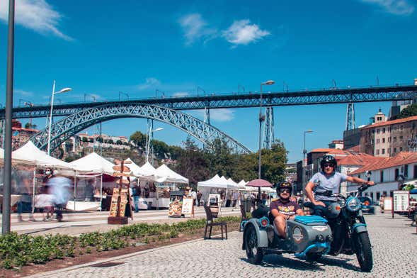 Tour de sidecar pelo Porto